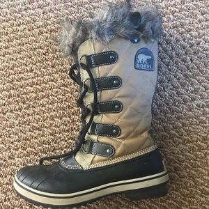 Sorel winter boots